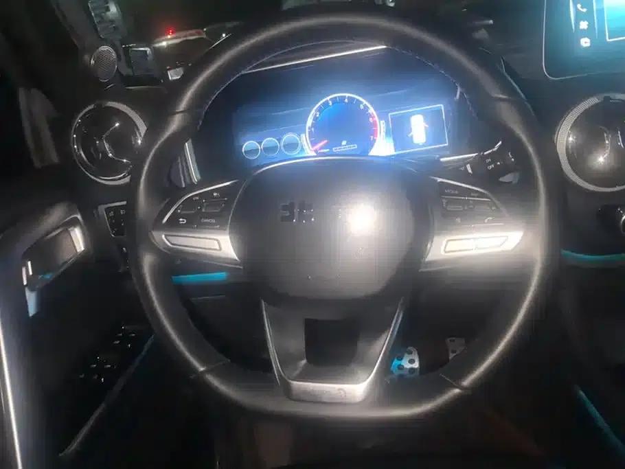 Beijing BJ40 2023 2.0T Automatic 4WD City Hunter Edition (Hero Model) — миниатюра 15