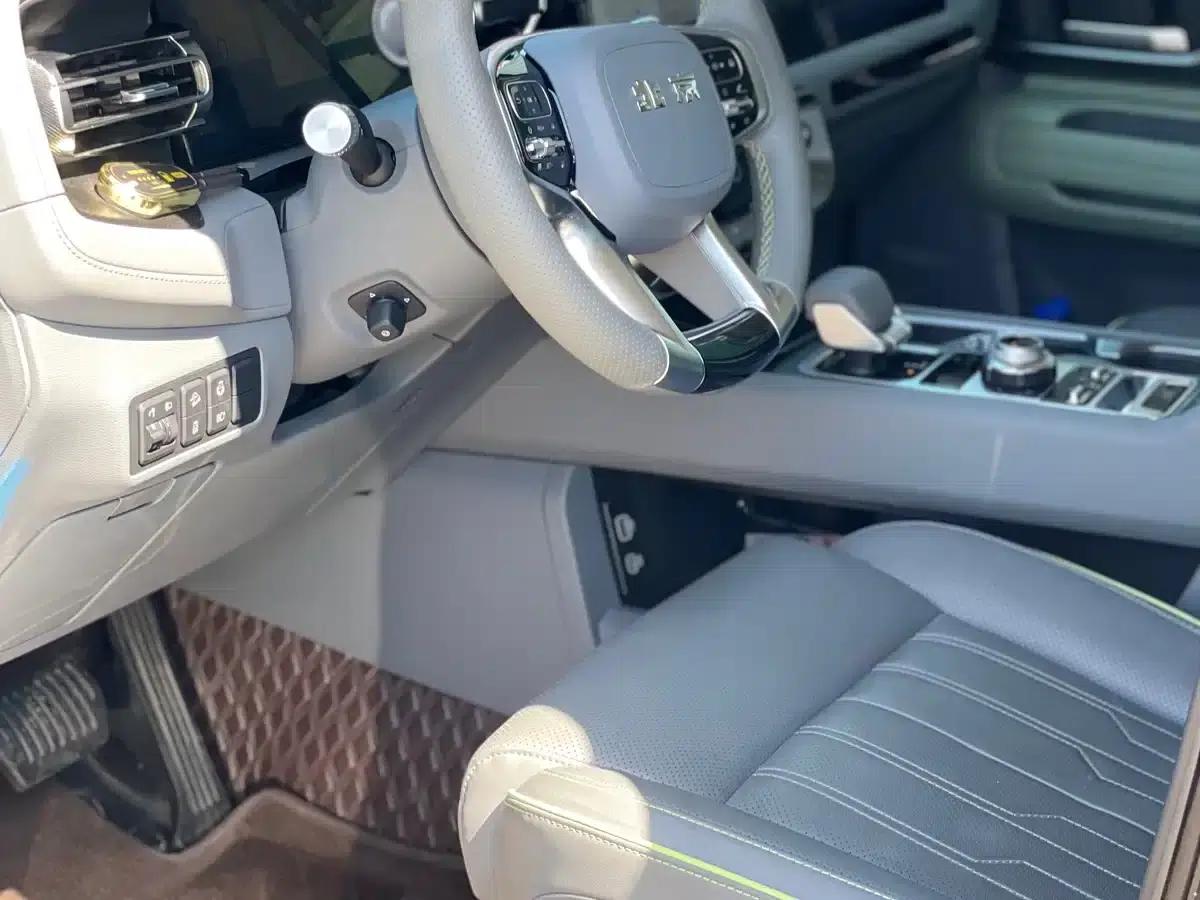 Beijing BJ40 2024 2.0T City Hunter Edition Supreme Model — миниатюра 8