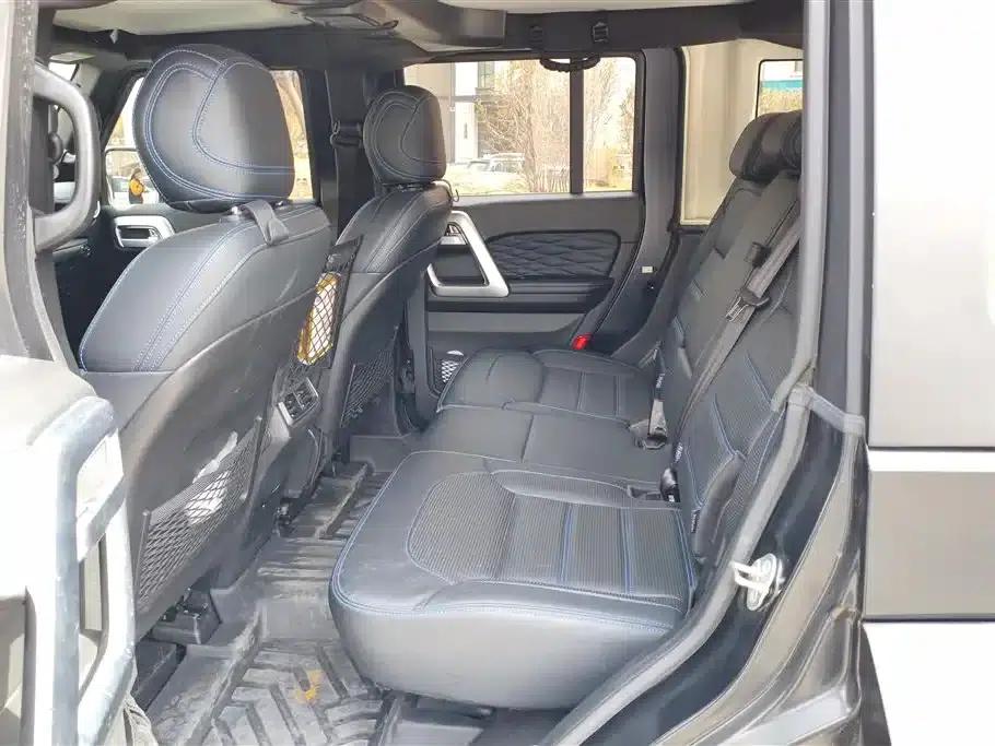 Beijing BJ40 2023 2.0D Automatic 4WD Blade Hero Edition (Hero Model) — миниатюра 11