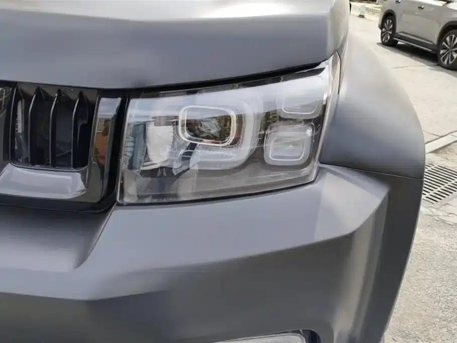 Beijing BJ40 2023 2.0D Automatic 4WD Blade Hero Edition (Hero Model) — миниатюра 5