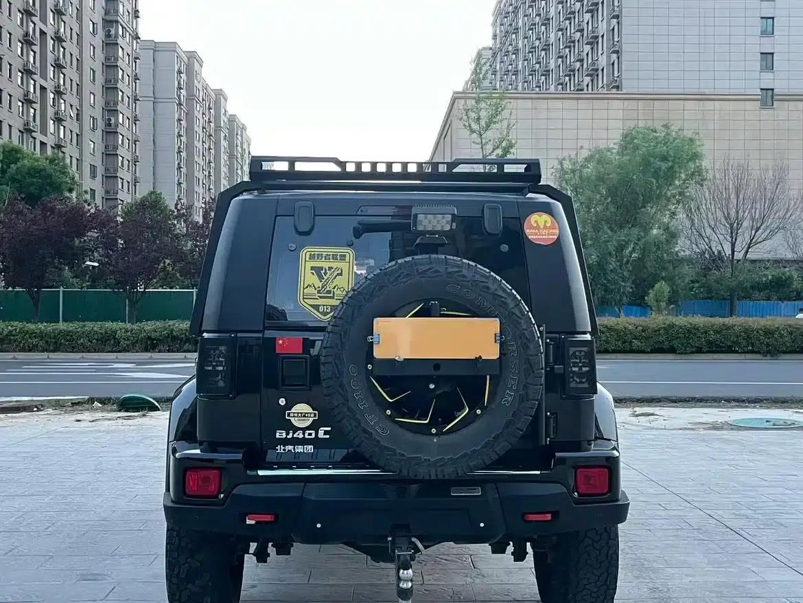 Beijing BJ40 2021 2.0D Automatic 4WD Blade Hero Edition (Hero Model) — миниатюра 8