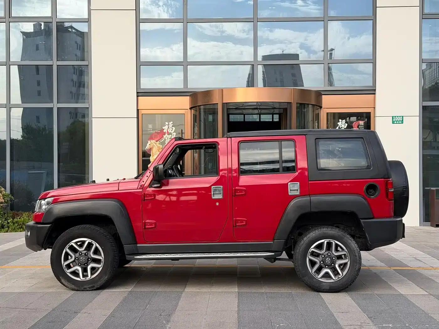 Beijing BJ40 2017 40L 2.3T Automatic 4WD Rally Champion Edition — миниатюра 18