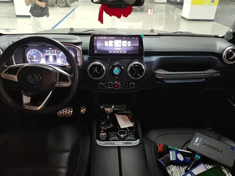 Beijing BJ40 2019 2.3T Automatic 4WD City Hunter Flagship Edition (National VI Emission Standard) — миниатюра 12