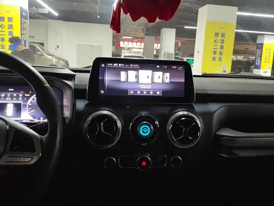 Beijing BJ40 2019 2.3T Automatic 4WD City Hunter Flagship Edition (National VI Emission Standard) — миниатюра 13