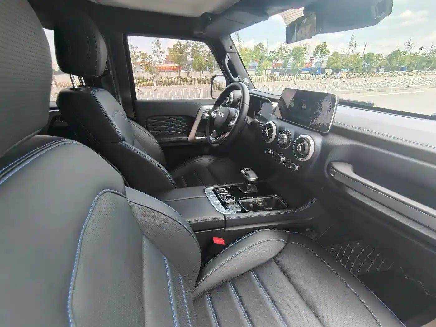 Beijing BJ40 2021 2.0D Automatic 4WD Blade Hero Edition Pioneer Model — миниатюра 14