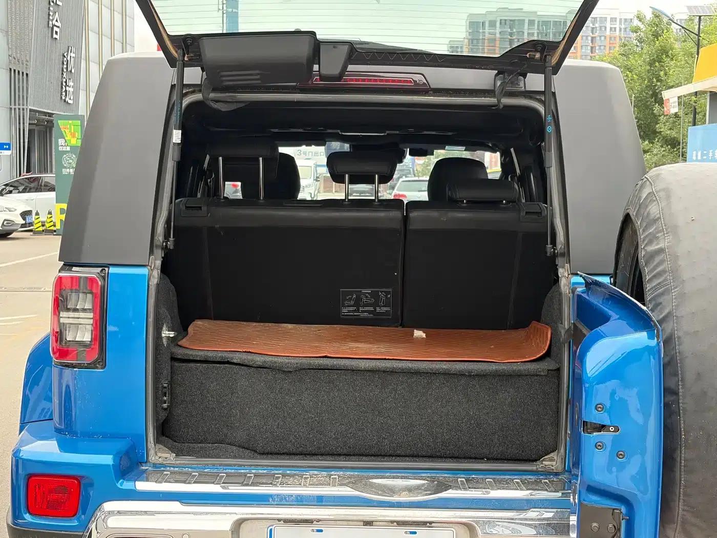 Beijing BJ40 2019 2.3T Automatic 4WD Rally Champion Edition (National VI Emission Standard) — миниатюра 8