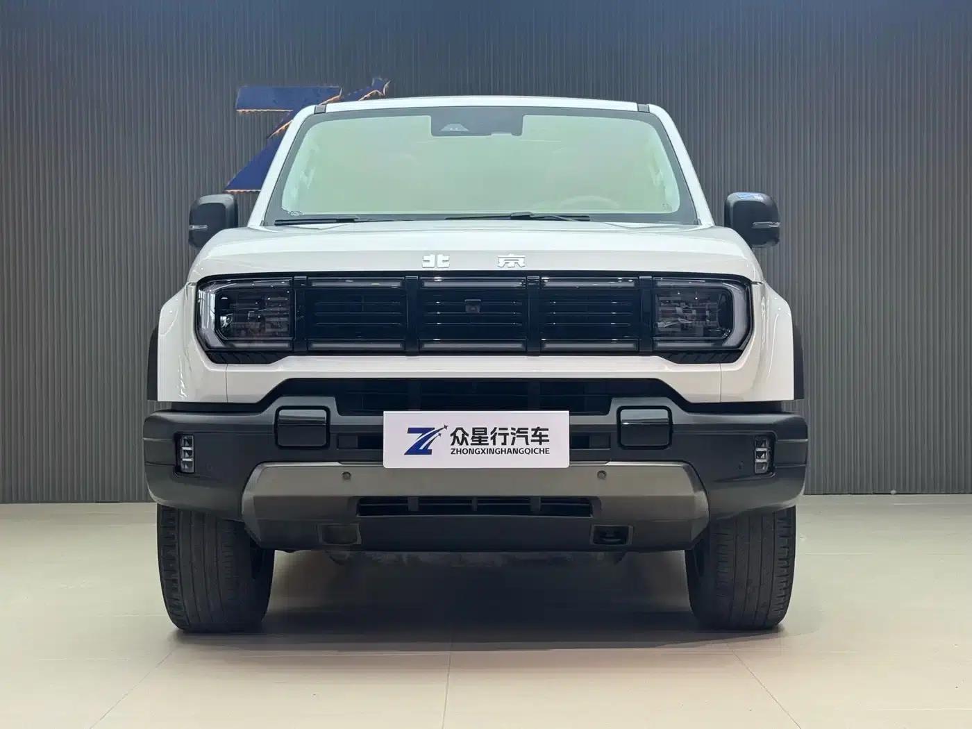 Beijing BJ40 2024 2.0T City Hunter Edition (Heroic Model) — миниатюра 2