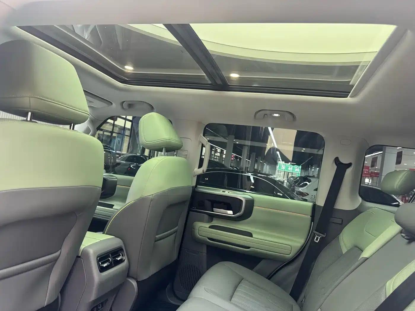 Beijing BJ40 2024 2.0T City Hunter Edition (Heroic Model) — миниатюра 17