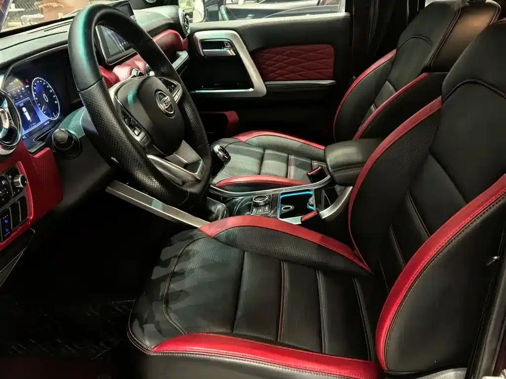 Beijing BJ40 2018 PLUS 2.0T Manual 4WD Premium Edition (National V Emission Standard) — миниатюра 21