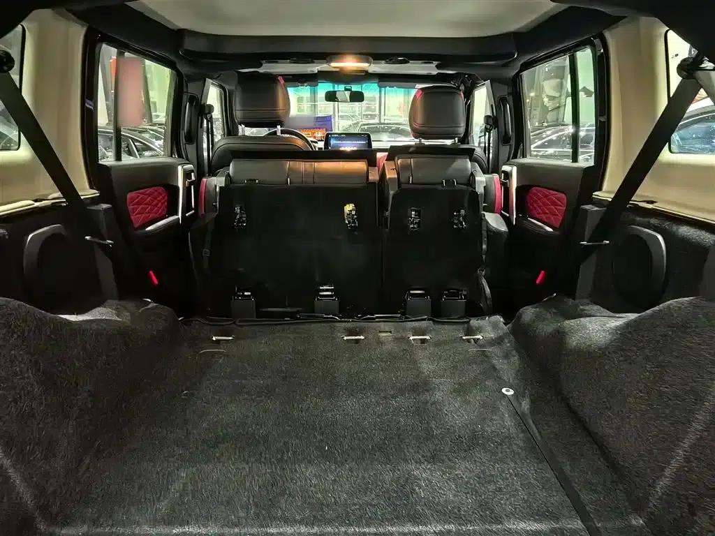 Beijing BJ40 2018 PLUS 2.0T Manual 4WD Premium Edition (National V Emission Standard) — миниатюра 5
