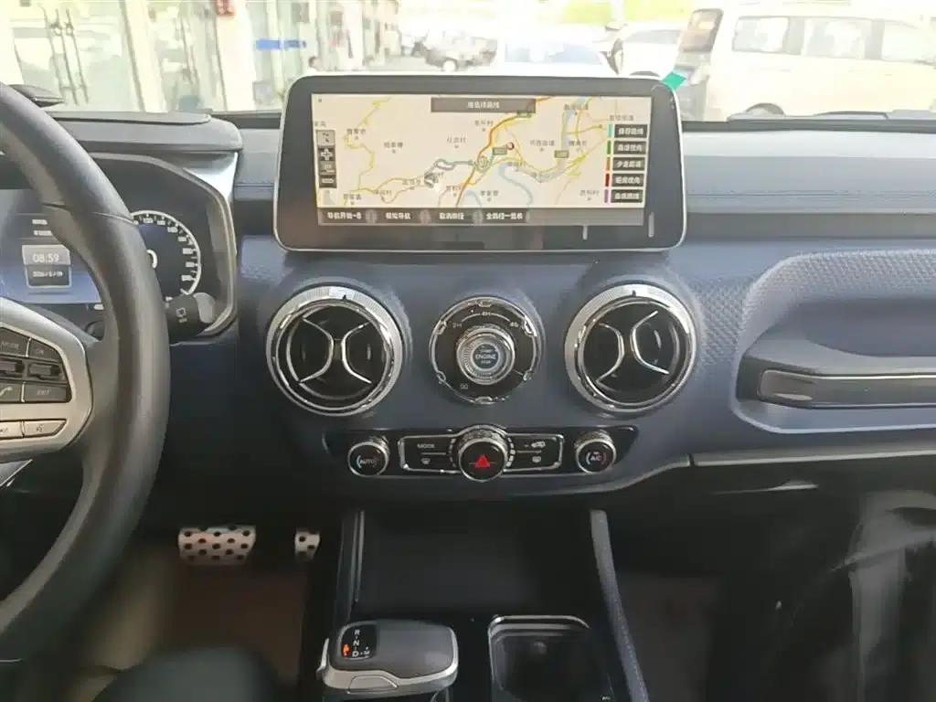 Beijing BJ40 2020 2.0T Automatic 4WD City Hunter Edition (Hero Model) — миниатюра 13