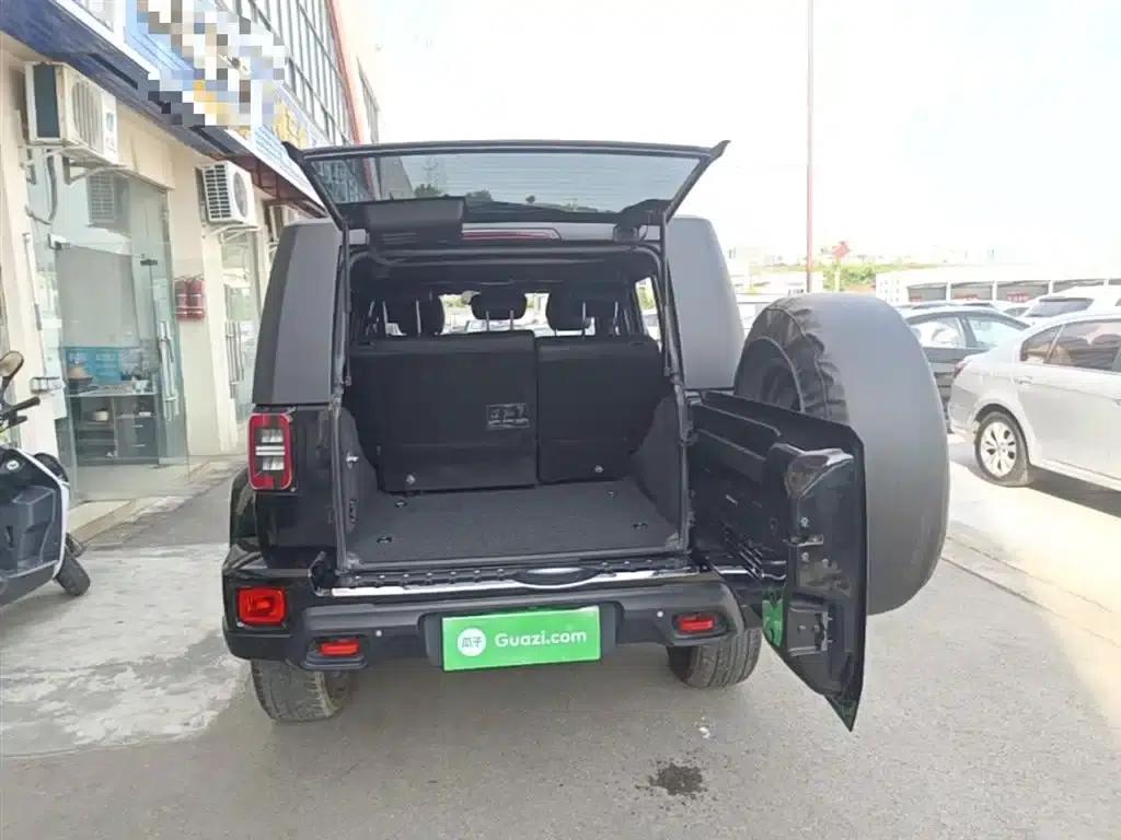 Beijing BJ40 2020 2.0T Automatic 4WD City Hunter Edition (Hero Model) — миниатюра 19