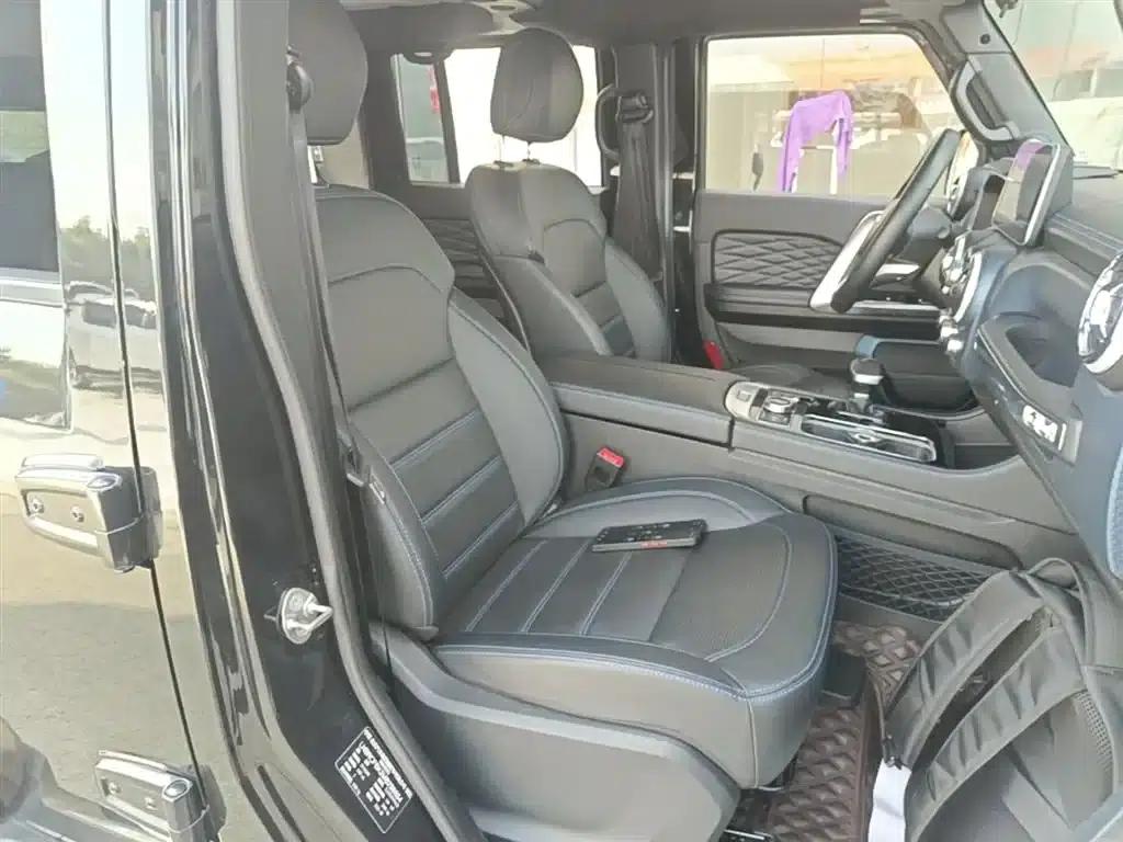 Beijing BJ40 2020 2.0T Automatic 4WD City Hunter Edition (Hero Model) — миниатюра 25