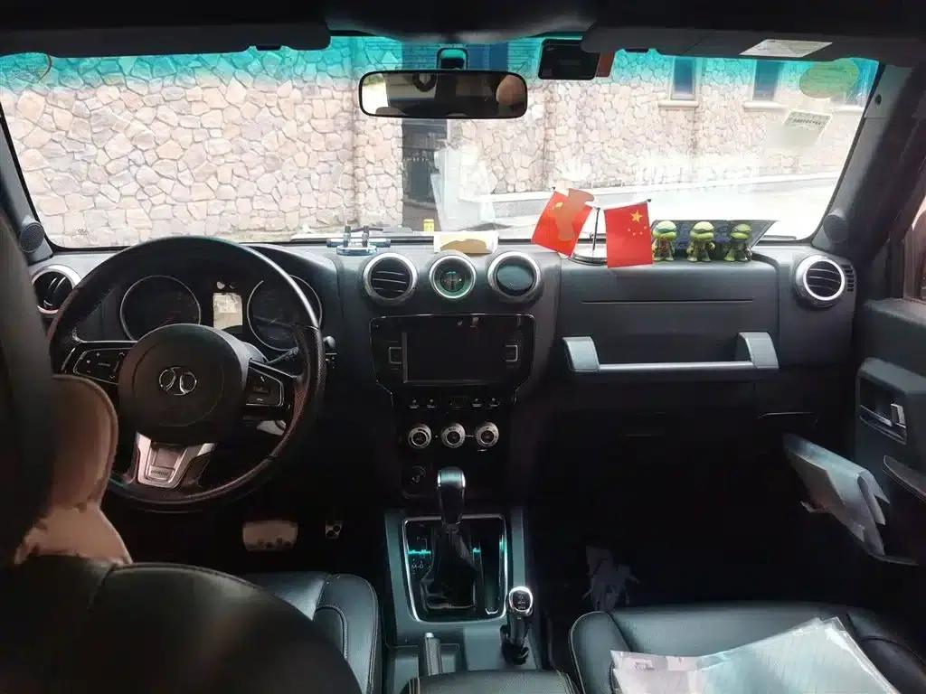 Beijing BJ40 2017 40L 2.3T Automatic 4WD Rally Champion Edition — миниатюра 13