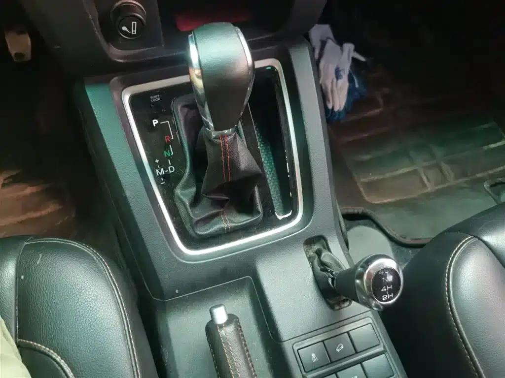 Beijing BJ40 2017 40L 2.3T Automatic 4WD Rally Champion Edition — миниатюра 7