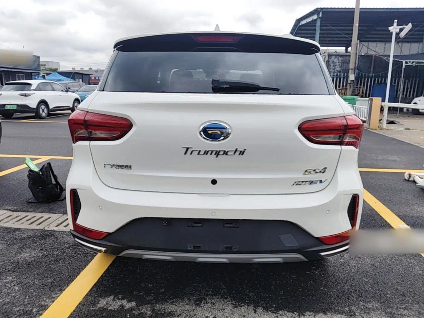 GAC Trumpchi GS4 New Energy 2019 1.5L PHEV Deluxe Edition — миниатюра 5