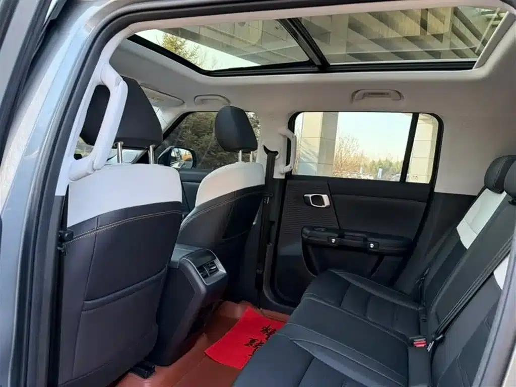 Beijing BJ30 2024 1.5T Magic Core Electric Drive Advanced Edition — миниатюра 9