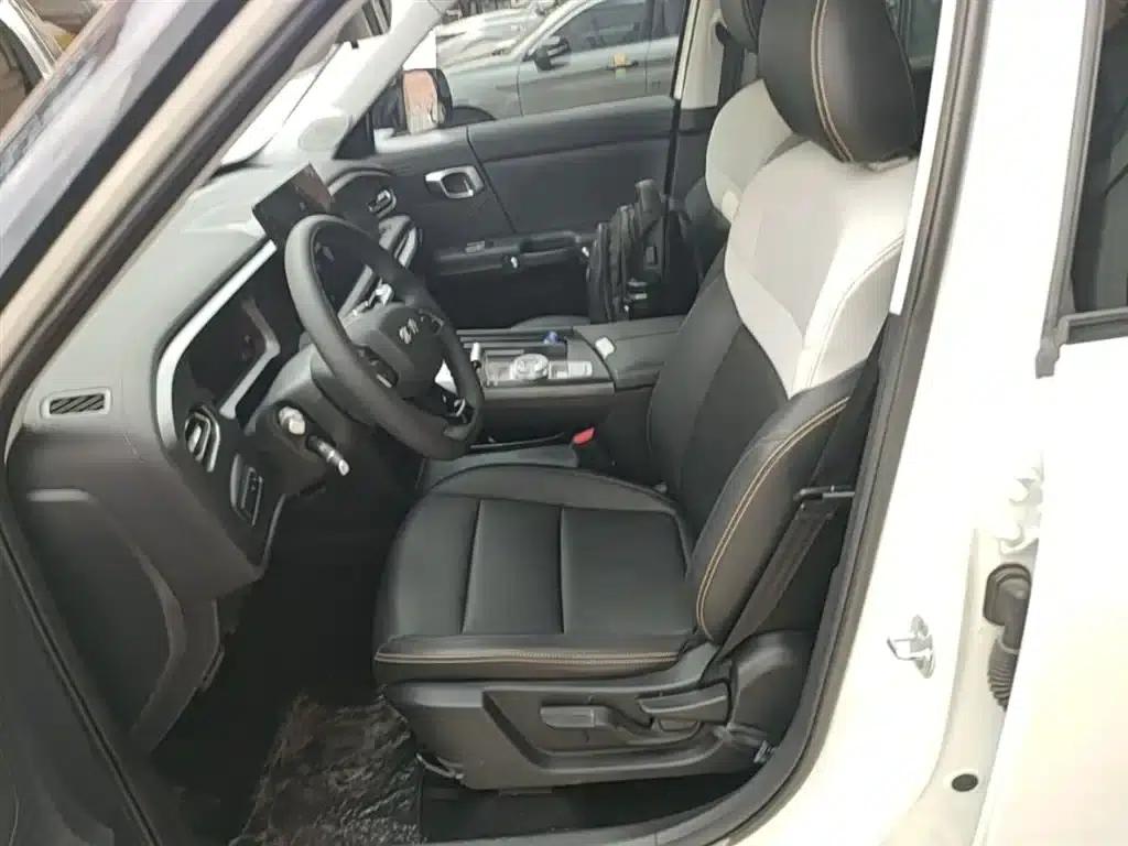 Beijing BJ30 2024 1.5T Light Off-Road Air Edition — миниатюра 15