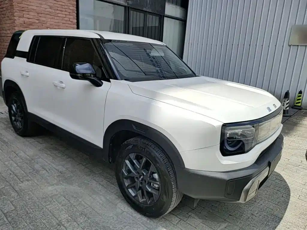 Beijing BJ30 2024 1.5T Light Off-Road Air Edition — миниатюра 4
