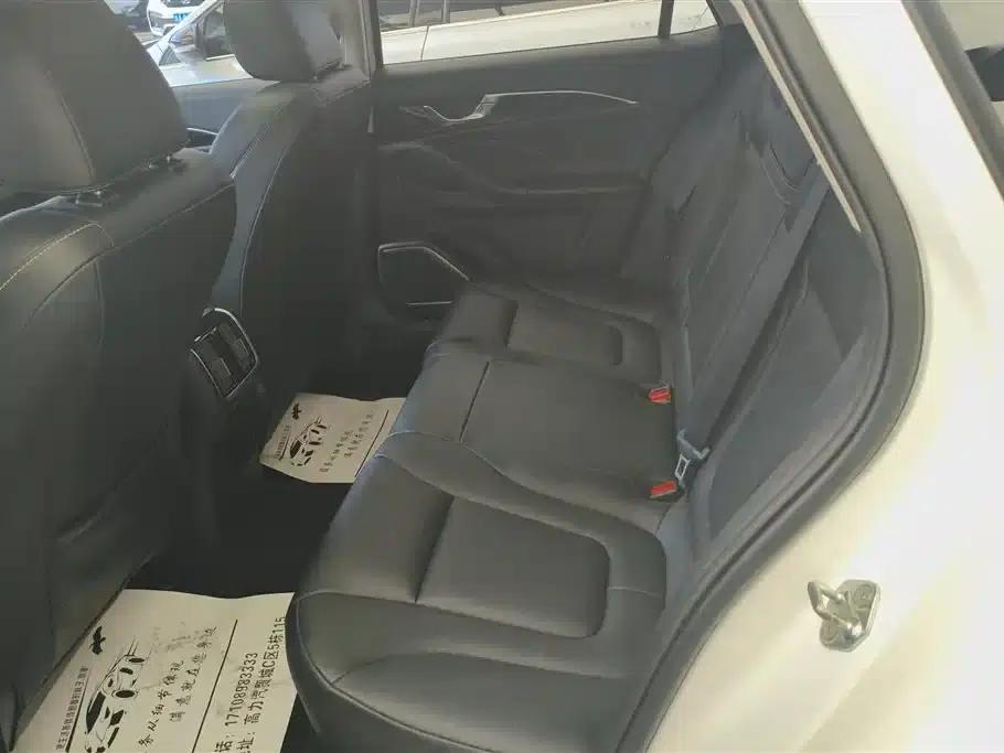 Bestune B70 2022 Model, Third Generation, 1.5T Automatic Premium Edition — миниатюра 11