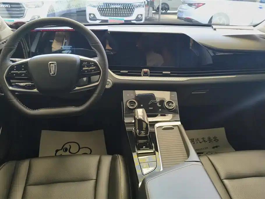 Bestune B70 2022 Model, Third Generation, 1.5T Automatic Premium Edition — миниатюра 12