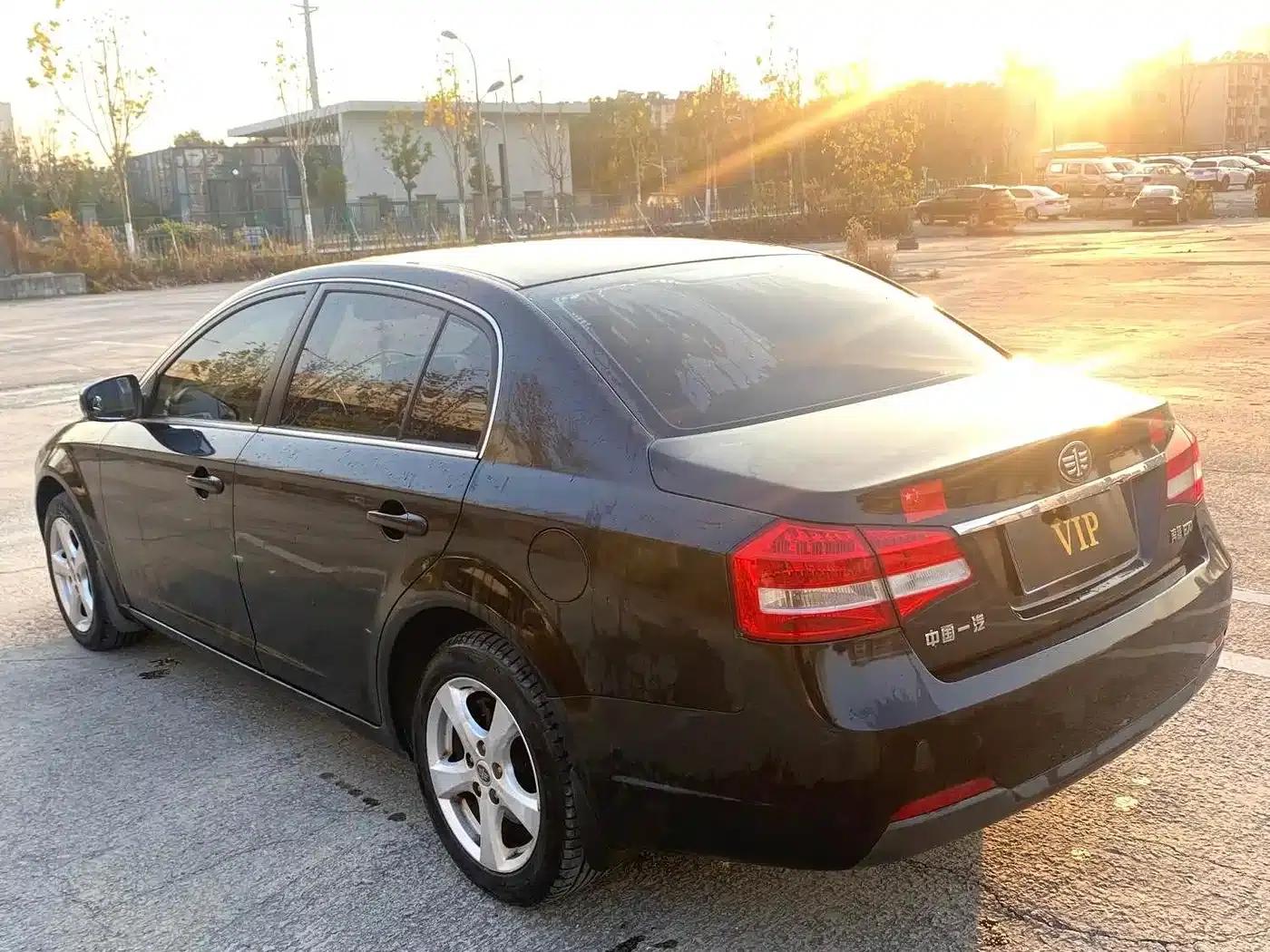 Besturn B70 2007 2.0L Manual Comfort Model — миниатюра 6