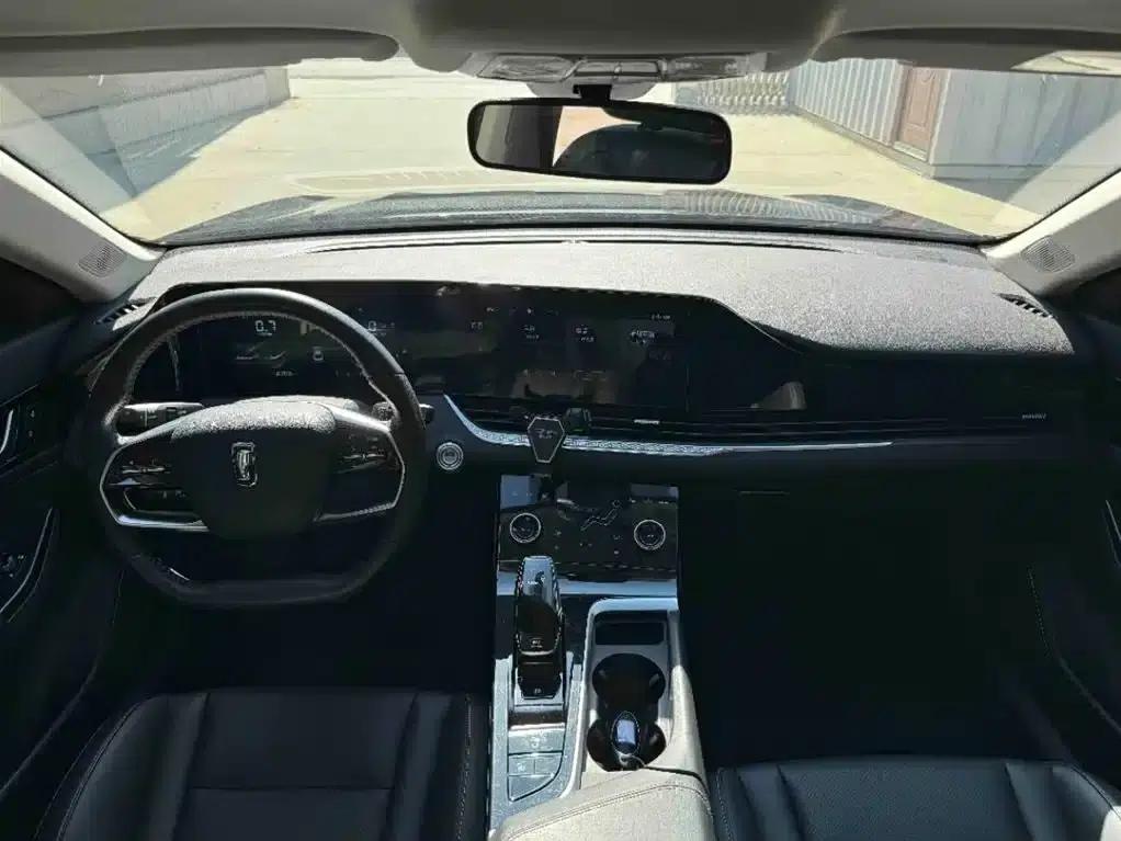 Bestune B70 2023 Model, Third Generation, 1.5T Automatic Enjoyment Edition — миниатюра 6