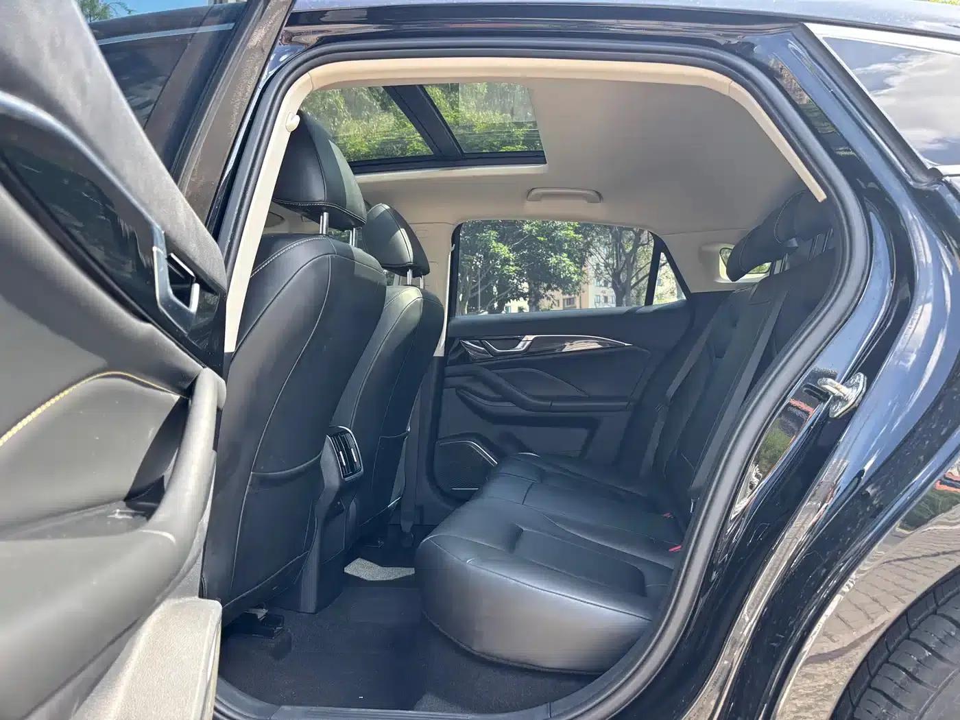 Bestune B70 2022 Model, Third Generation, 1.5T Automatic Enjoyment Edition — миниатюра 12