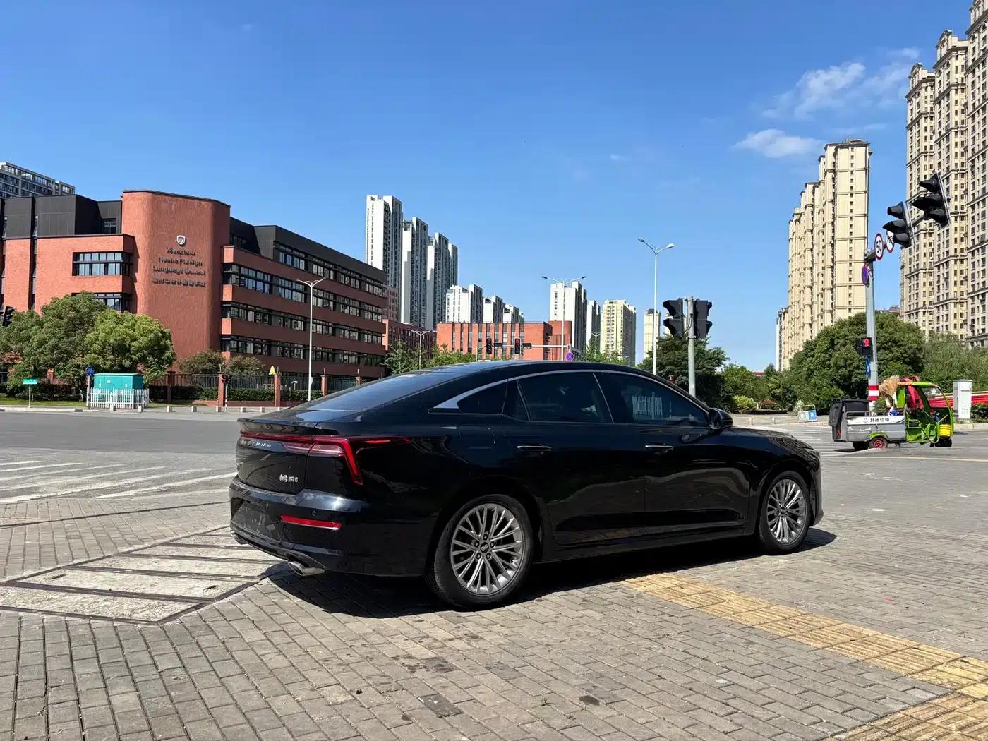 Bestune B70 2022 Model, Third Generation, 1.5T Automatic Enjoyment Edition — миниатюра 5