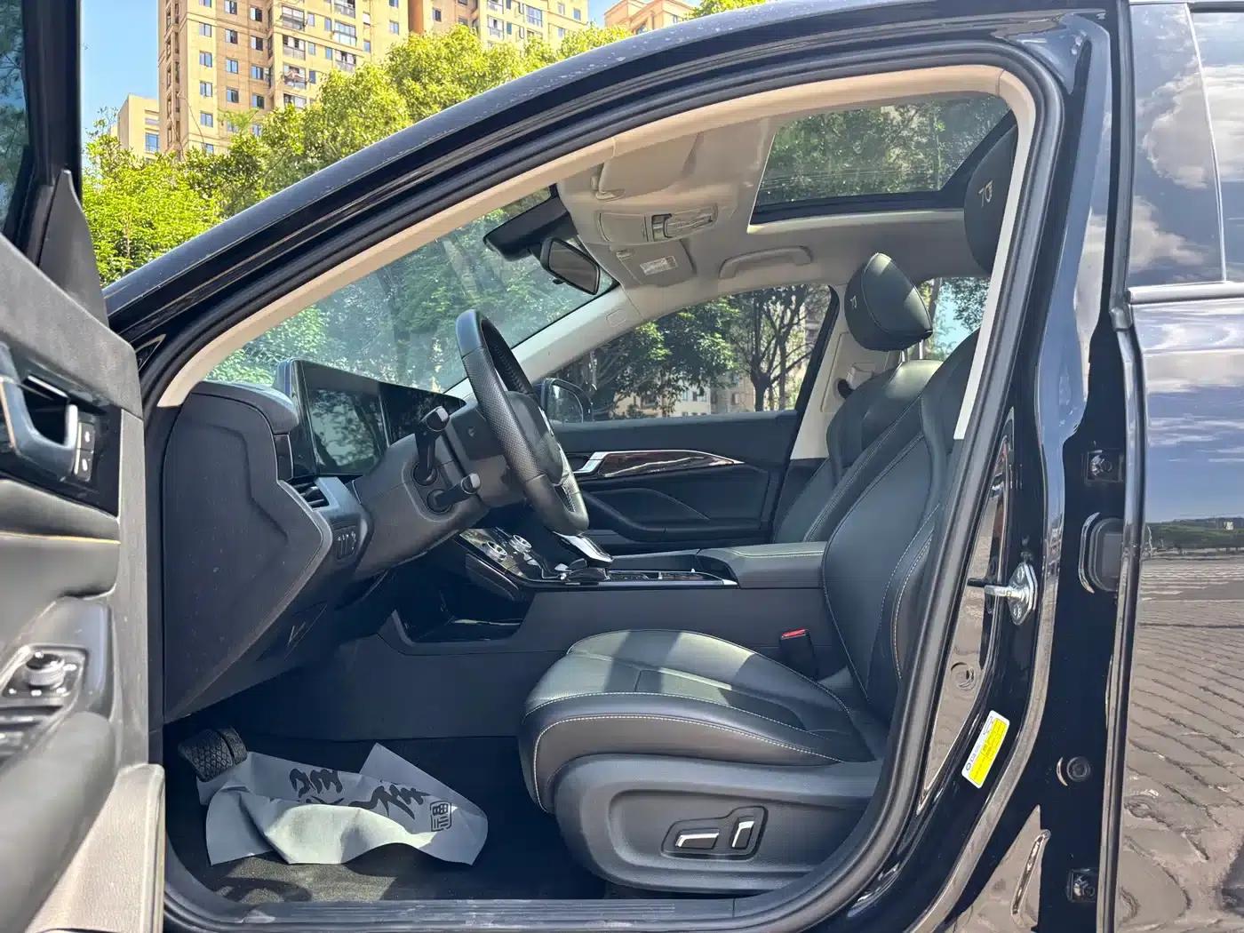 Bestune B70 2022 Model, Third Generation, 1.5T Automatic Enjoyment Edition — миниатюра 8