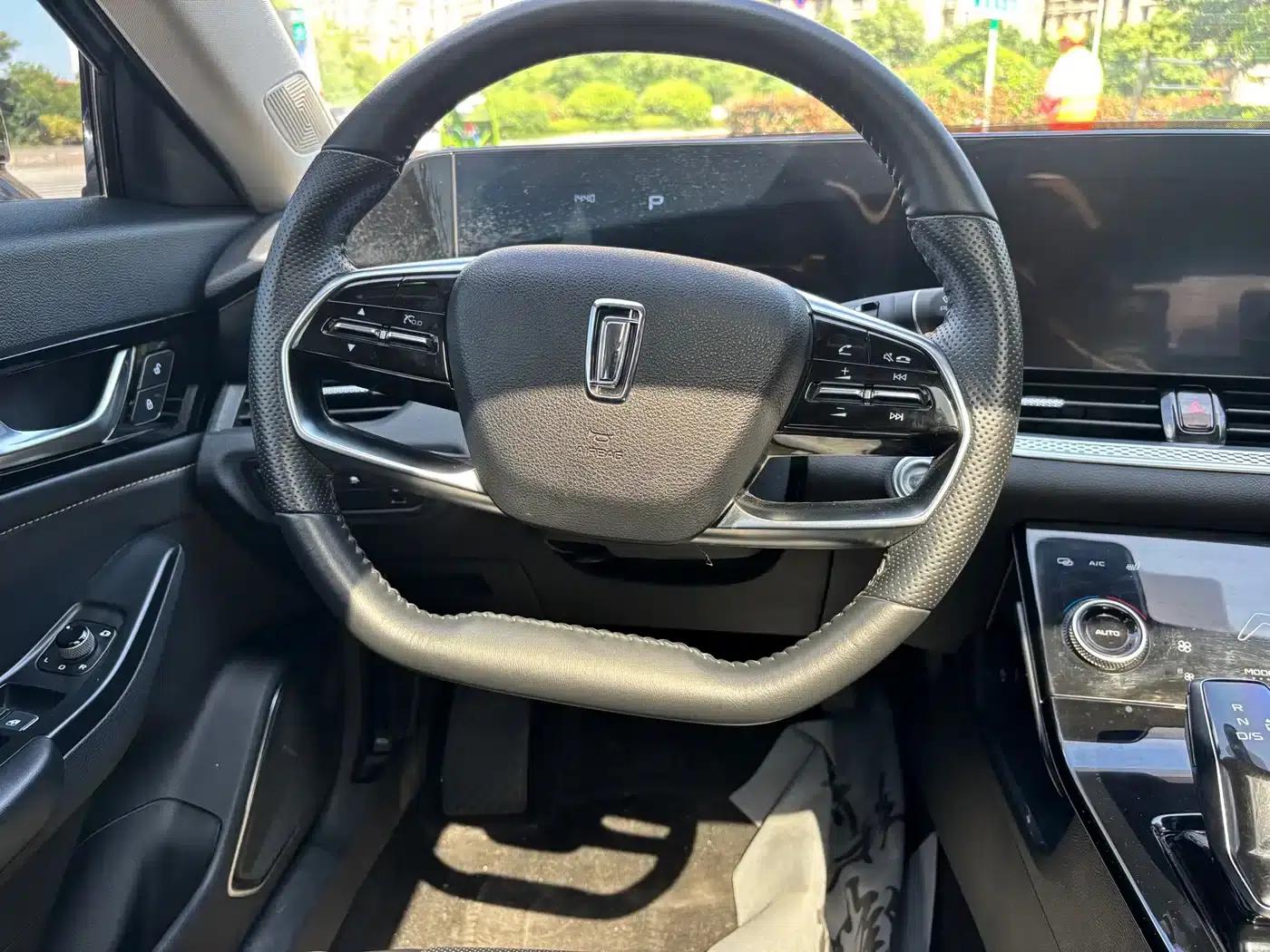 Bestune B70 2022 Model, Third Generation, 1.5T Automatic Enjoyment Edition — миниатюра 10