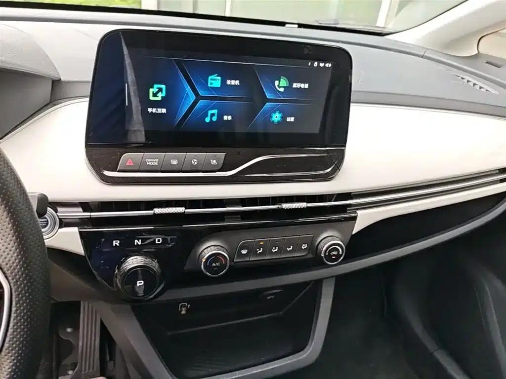 Bestune NAT 2023 PRO Comfort Travel Edition 425km — миниатюра 13