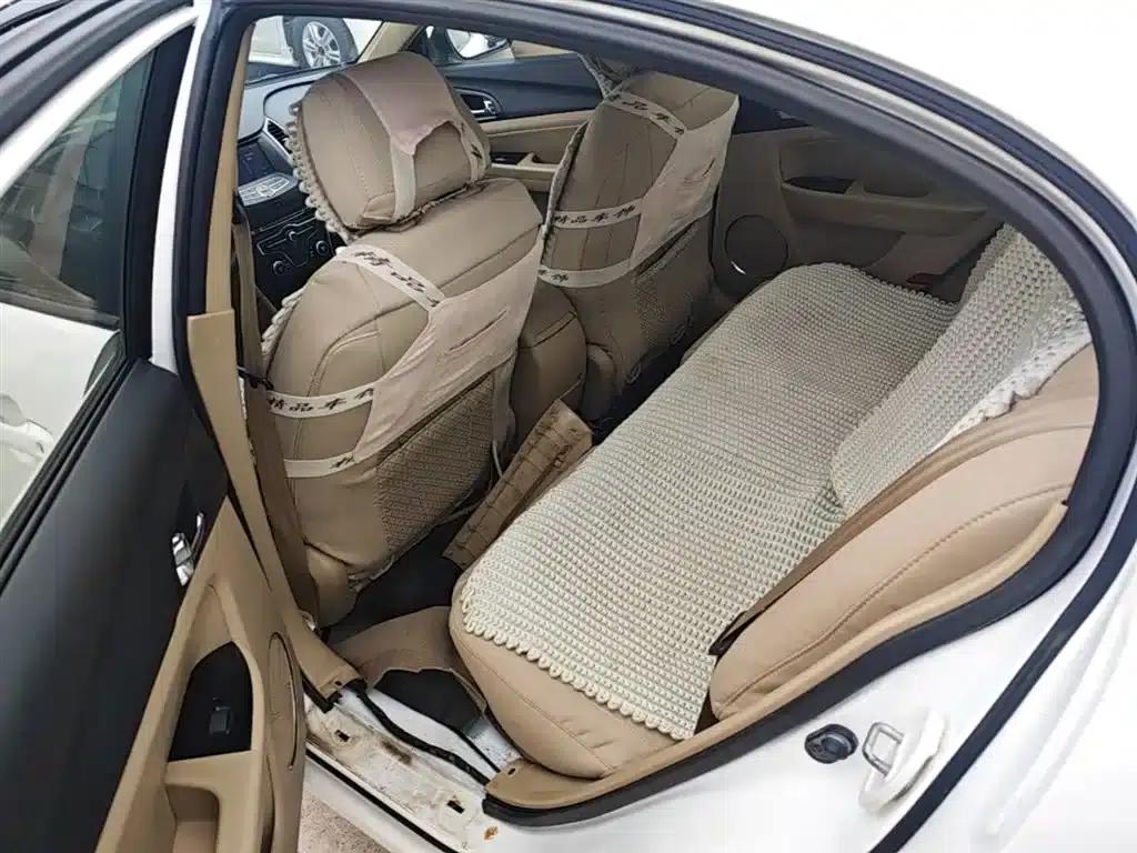 Besturn B50 2013 1.6L Manual Comfort Model — миниатюра 17