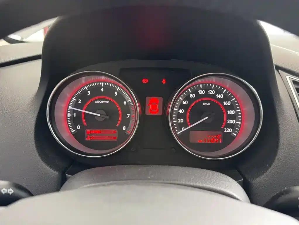 Besturn B50 2013 1.6L Manual Deluxe Edition — миниатюра 6