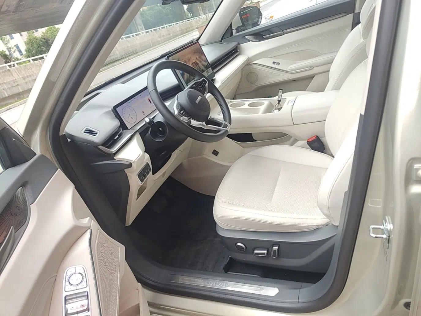 Haval H6 2024 1.5T Two-Wheel Drive Ultra — миниатюра 17