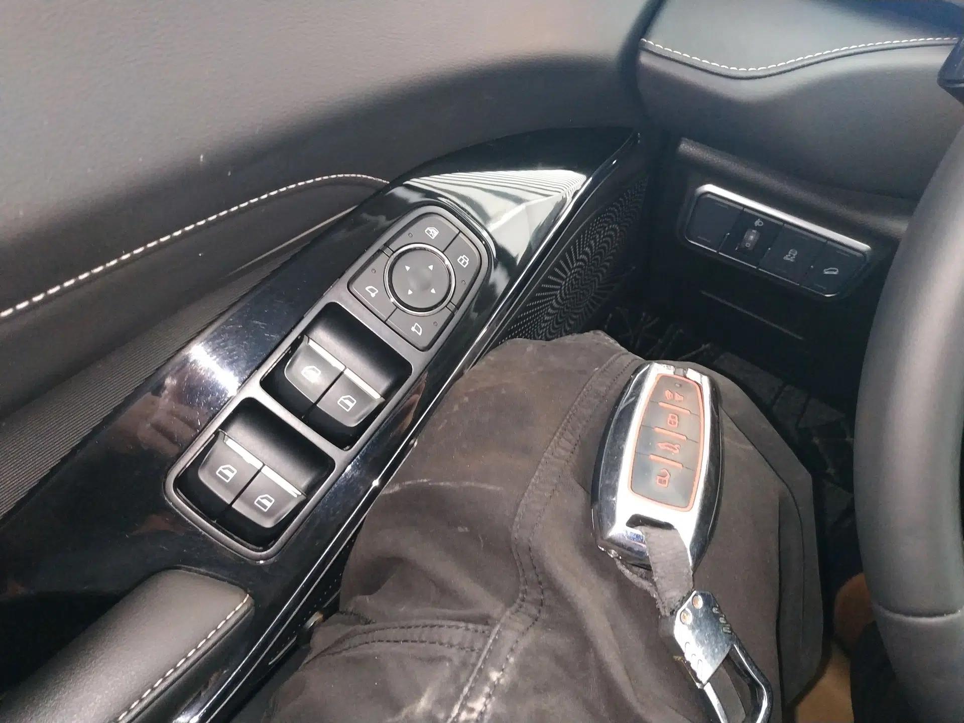 Haval H6 2021 3rd Generation 1.5T Automatic Two-Wheel Drive Pro — миниатюра 12