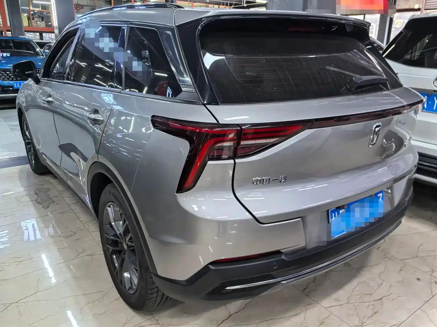 Bestune T55 2021 1.5T Automatic Enjoyment Edition — миниатюра 4