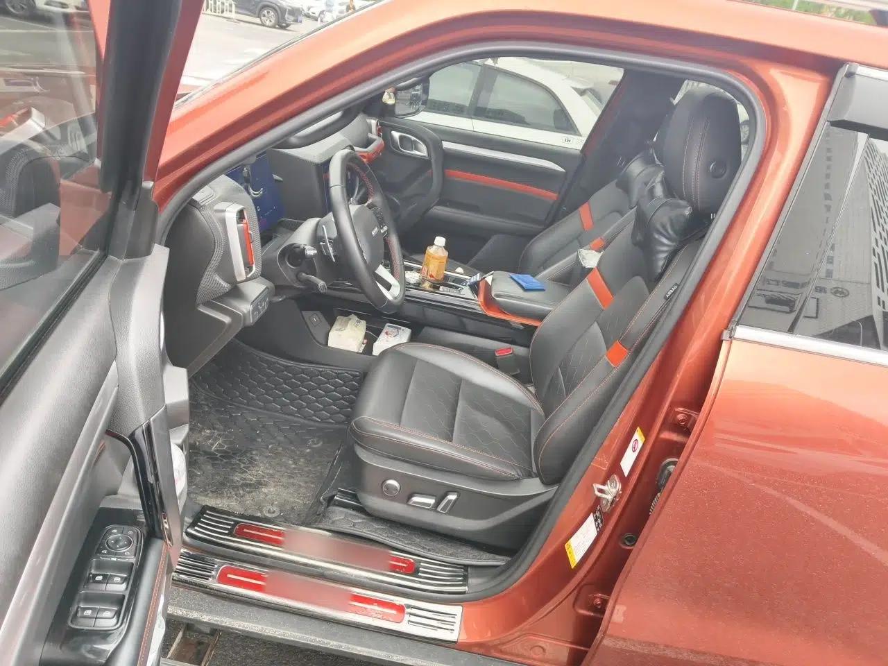Haval DARGO 2021 1.5T DCT Two-Wheel Drive "Mǎquǎn" Edition — миниатюра 17