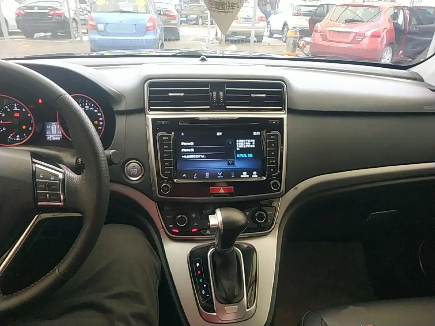 Haval M6 2017 1.5T Automatic Two-Wheel Drive Elite Model — миниатюра 13