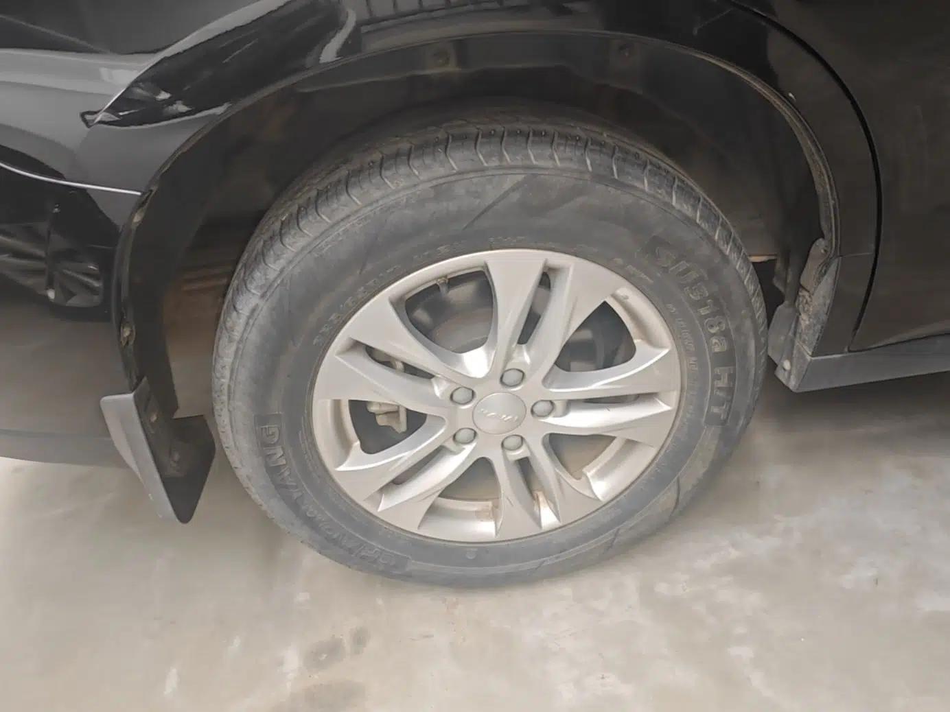 Haval M6 2019 1.5T DCT Two-Wheel Drive Elite Version China VI Standard — миниатюра 10