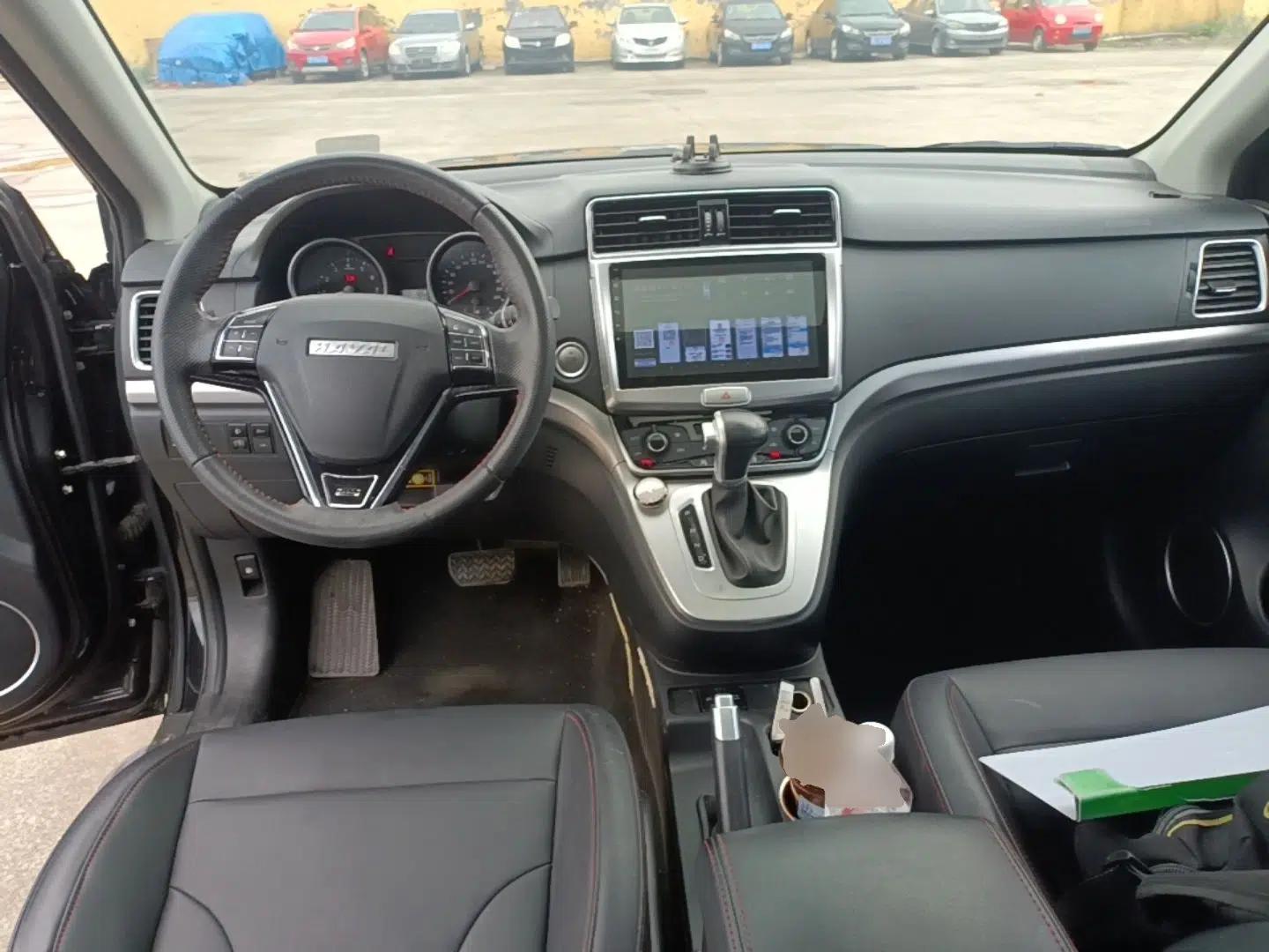Haval M6 2018 Revised Version 1.5T DCT Two-Wheel Drive Elite Edition — миниатюра 13