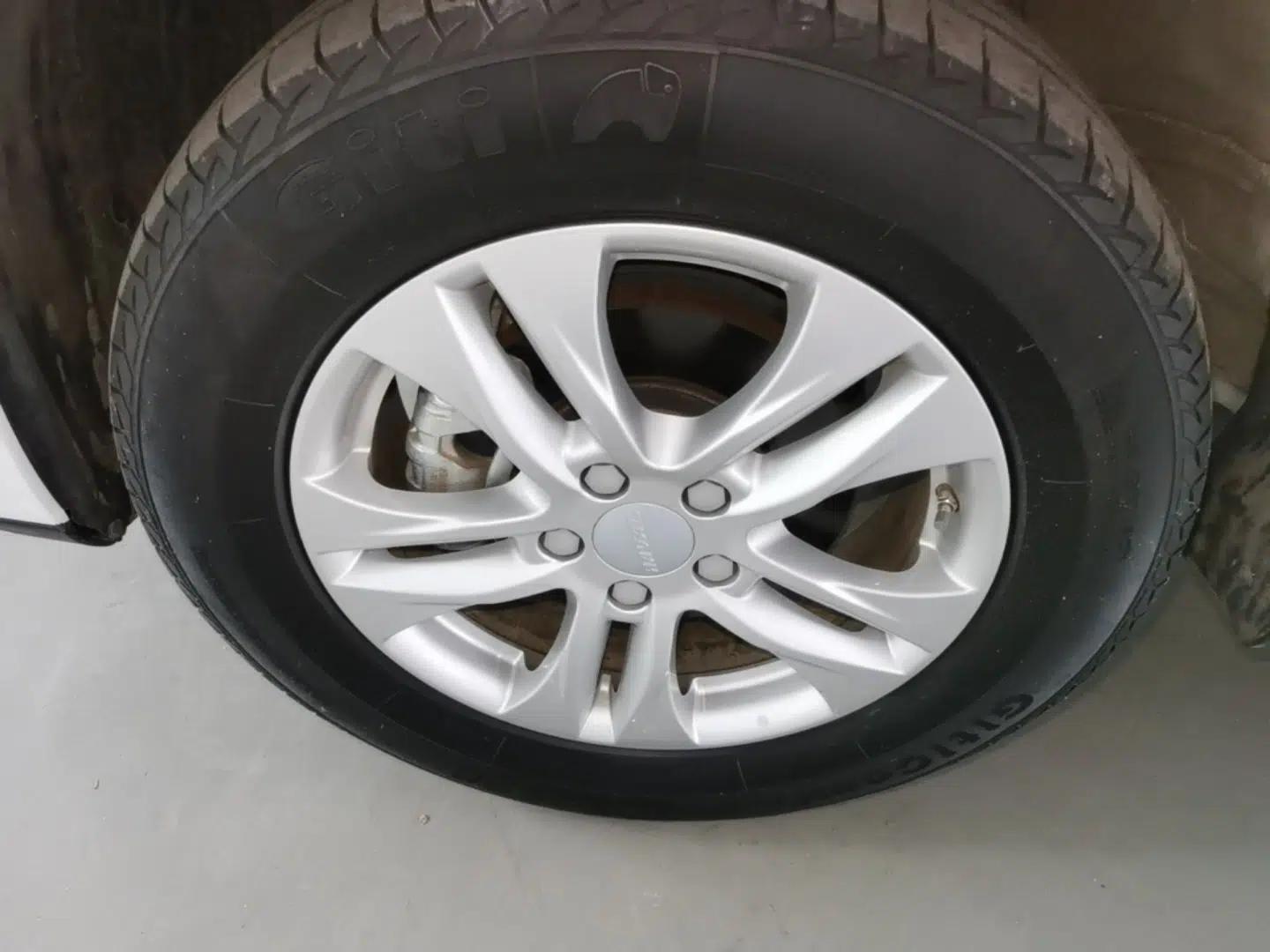 Haval M6 2019 1.5T DCT Two-Wheel Drive Value Edition China VI Standard — миниатюра 9