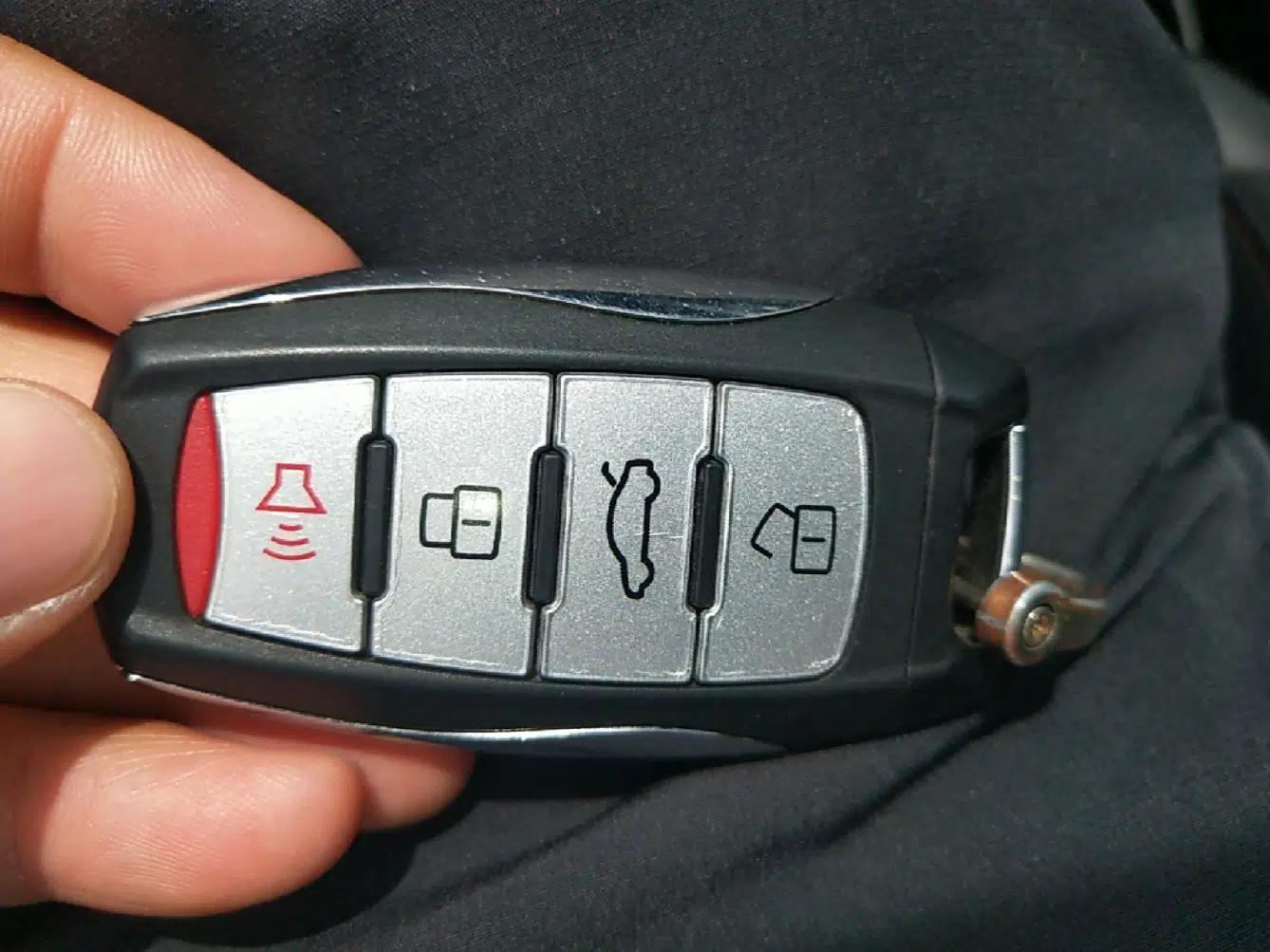 Haval M6 2019 1.5T Manual Two-Wheel Drive Elite Version China VI Standard — миниатюра 12