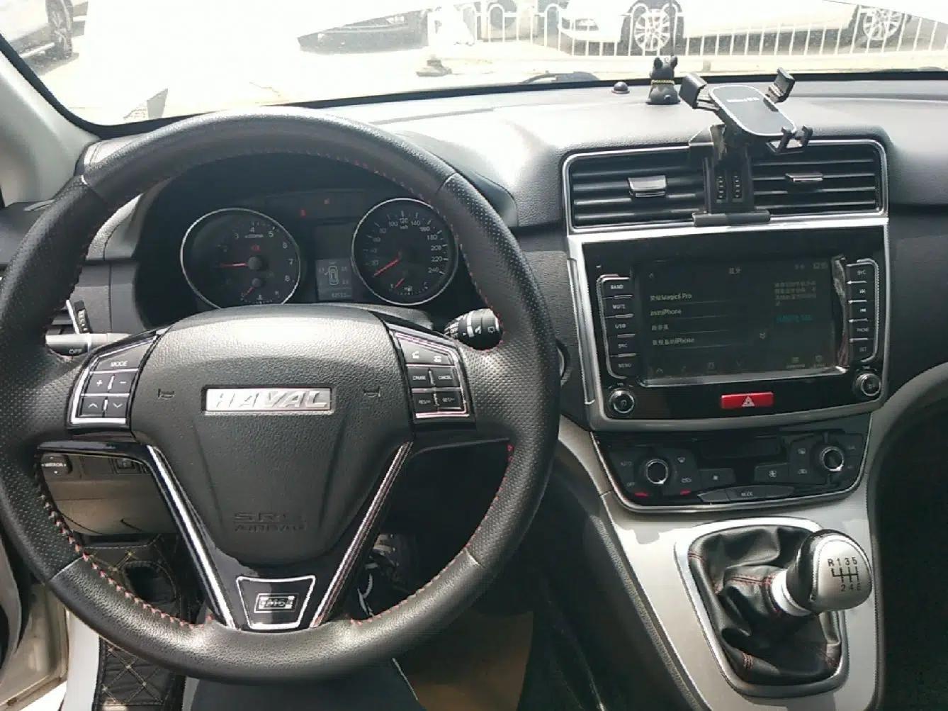 Haval M6 2019 1.5T Manual Two-Wheel Drive Elite Version China VI Standard — миниатюра 13