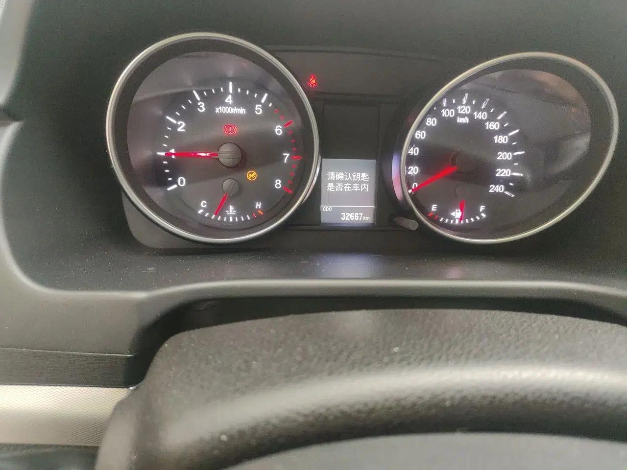 Haval M6 2019 1.5T Manual Two-Wheel Drive Elite Version China VI Standard — миниатюра 13