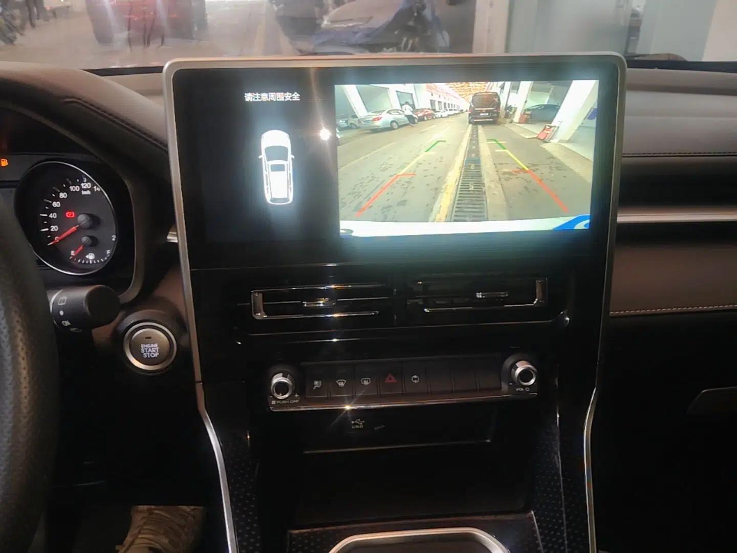 Haval M6 2021 PLUS 1.5T DCT Luxury Smart Connectivity Model — миниатюра 15