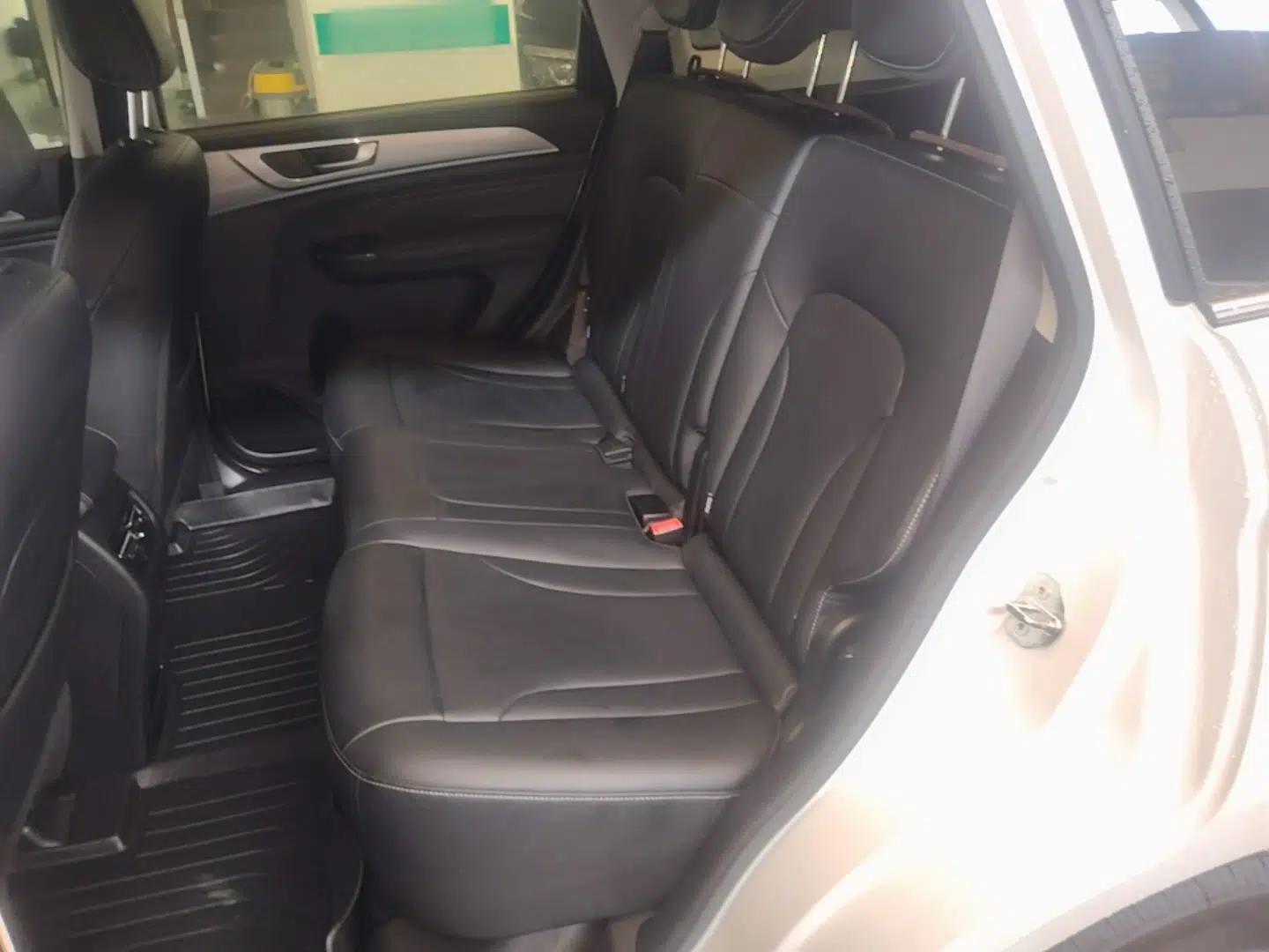 Haval M6 2021 PLUS 1.5T DCT Luxury Smart Connectivity Model — миниатюра 19