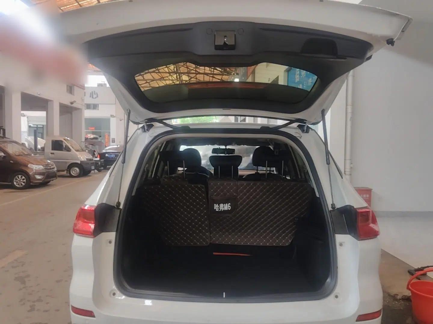 Haval M6 2021 PLUS 1.5T DCT Luxury Smart Connectivity Model — миниатюра 21