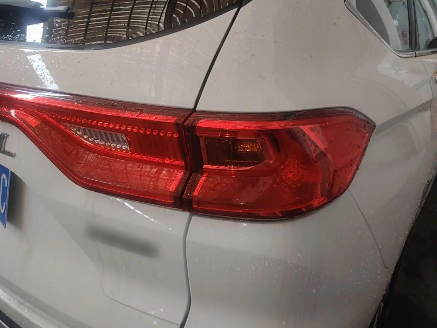 Haval M6 2021 PLUS 1.5T DCT Luxury Smart Connectivity Model — миниатюра 8