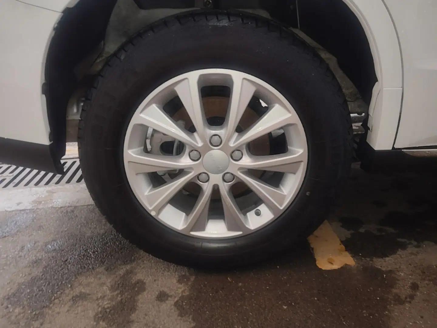 Haval M6 2021 PLUS 1.5T DCT Luxury Smart Connectivity Model — миниатюра 10